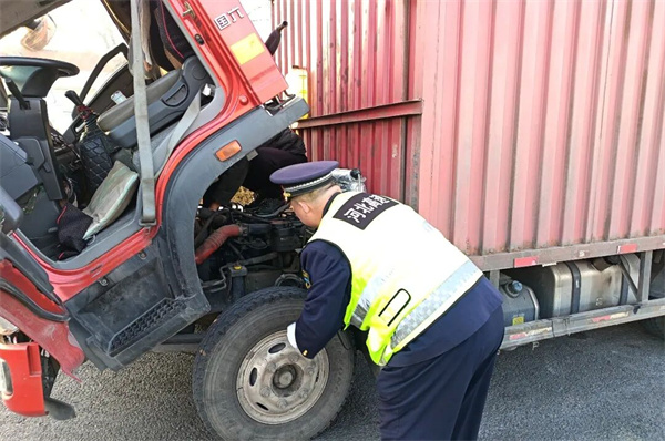 春节期间京沪分公司双线作战，全力做好高速保畅与代管工作