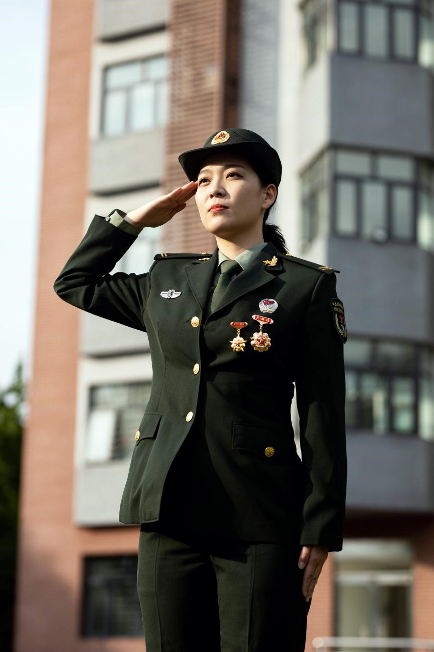 普通人讲述冬奥故事：退伍女兵夏瑜的奉献与成长