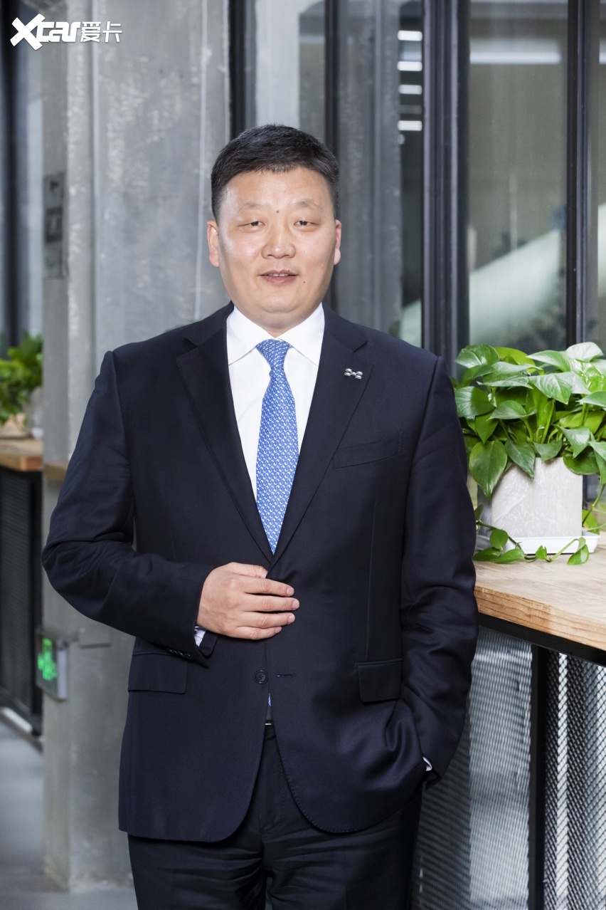 疫情冲击汽车业影响大，警惕产业链中断，车企需应变求存