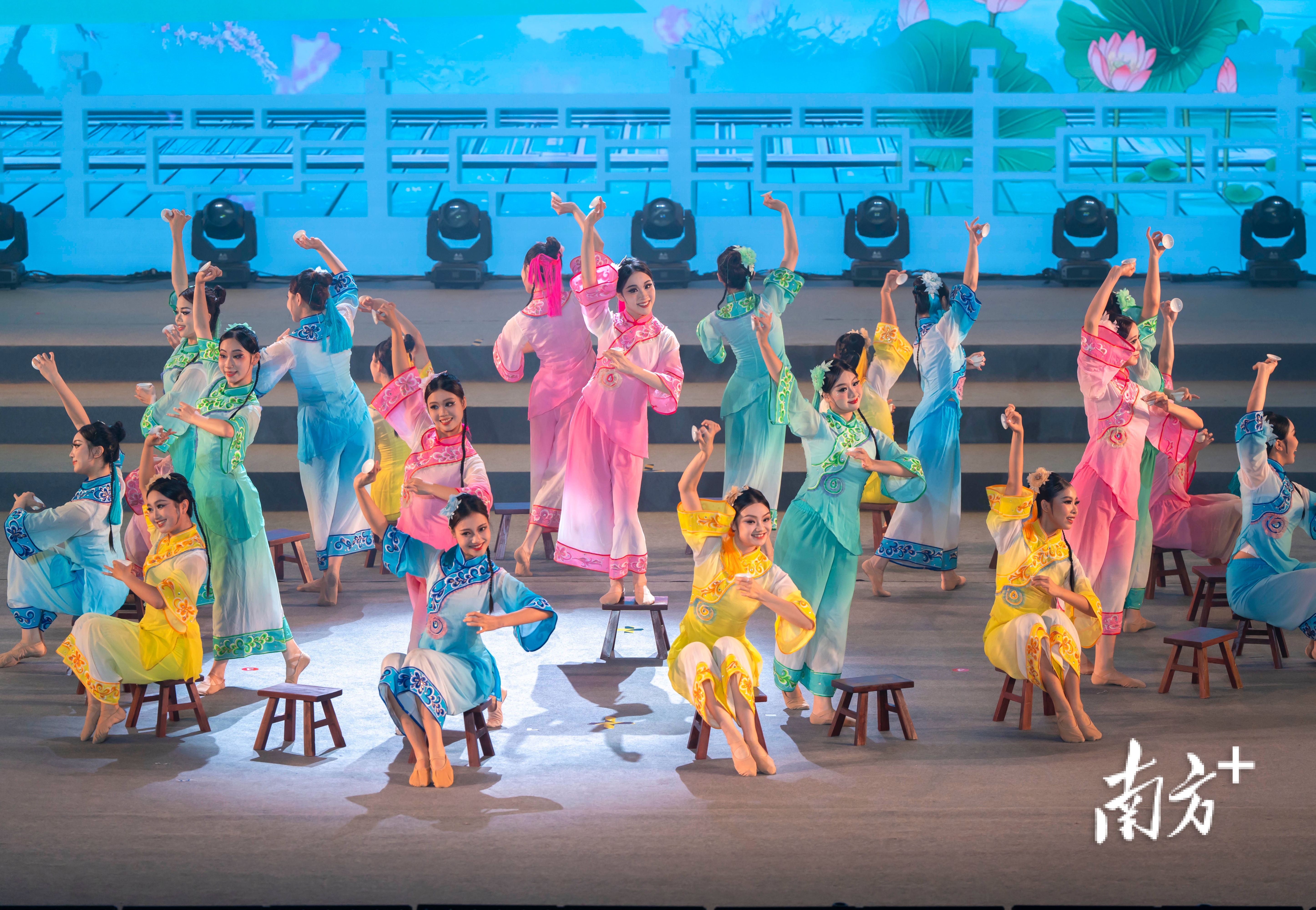 广东第十二届大学生运动会开幕,151校1.2万健儿参赛