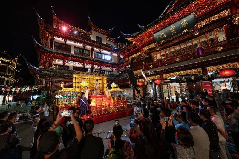 二十大报告权威解读如何提高城市规划建设治理水平应对疫情