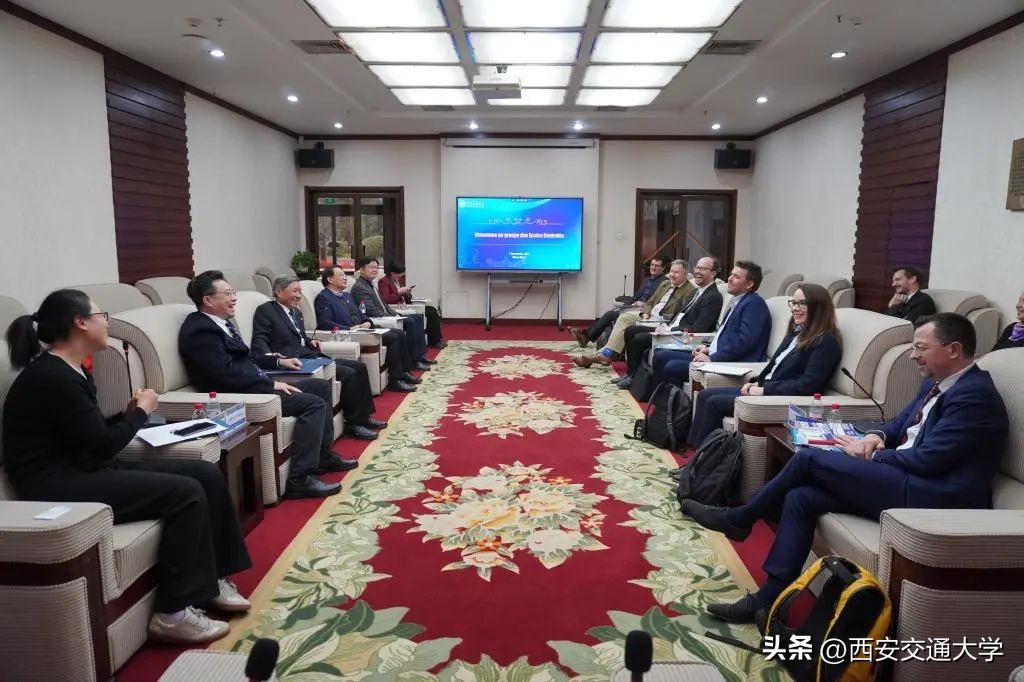 西安交通大学积极推进国际交流合作,与多所高校成果显著